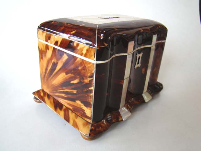 Possibly the finest small English Regency period Tortoiseshell and Mother-of-Pearl double Tea Caddy Box on the market today!! Circa 1810-1820. — image 6
